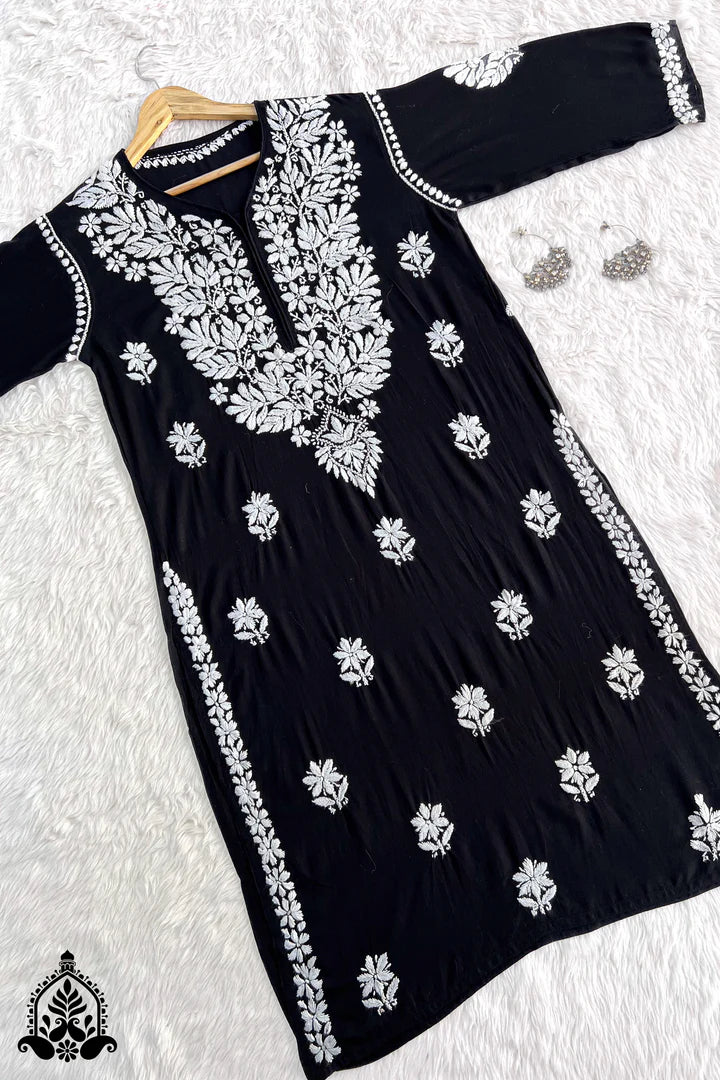 Minimal Chikankari Kurta