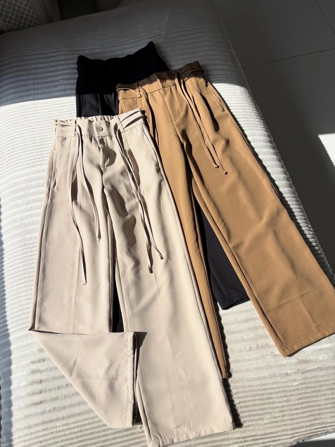 Pleated Wrap Belt Trouser