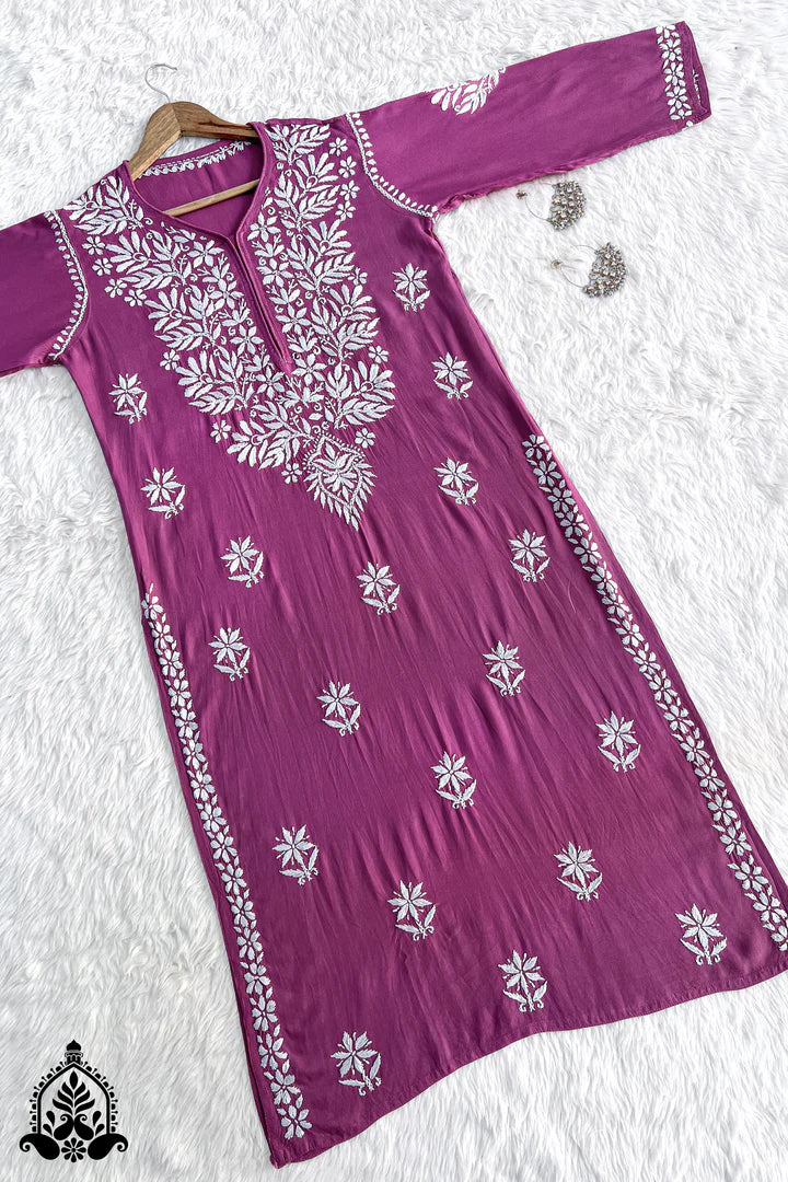 Minimal Chikankari Kurta
