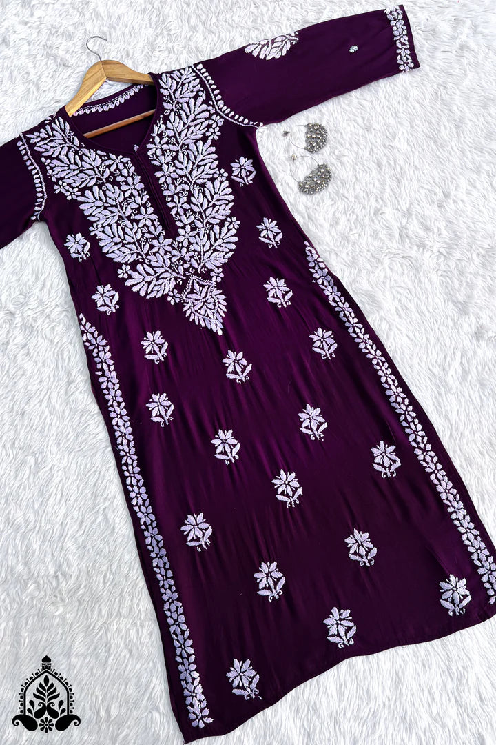 Minimal Chikankari Kurta