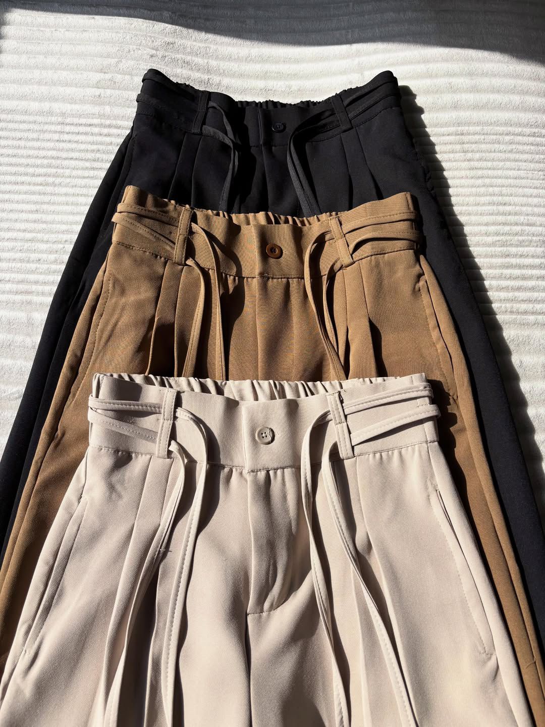 Pleated Wrap Belt Trouser